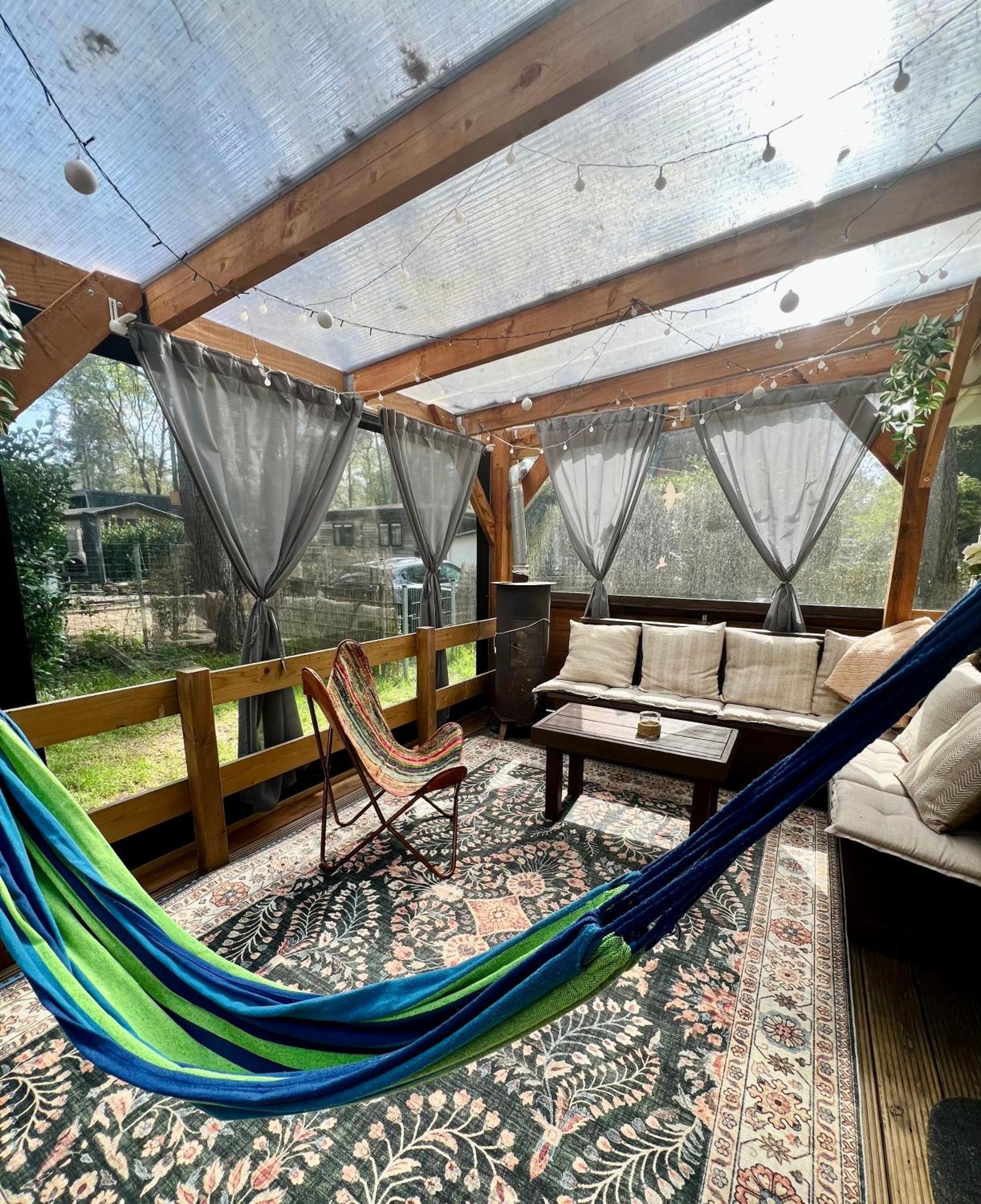 Cosy Chalet Veluwe With A Spacious Garden And Veranda Doornspijk Extérieur photo